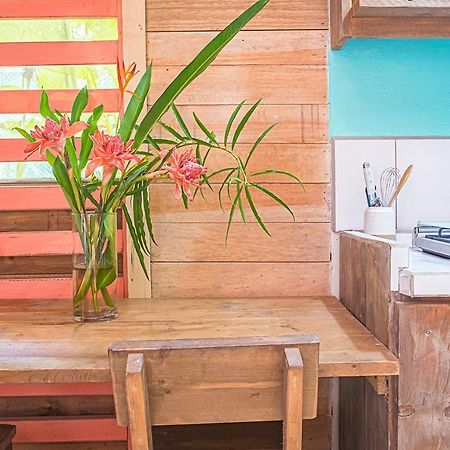 Bee Happy Studio Cahuita Kültér fotó
